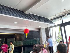 -鹏城人家海鲜酒家·23年老字号(较场尾店)