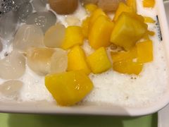 -满记甜品(日月光二店)