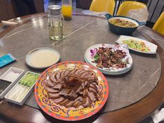-邑金陵北京烤鸭店·现炒家常菜(ITC MALL店)