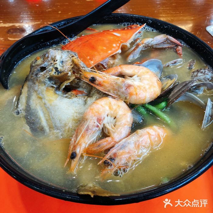台州老六海鲜面馆(上南总店)小网海鲜面图片