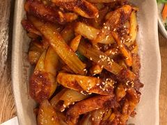 炒鱿鱼-包装马车·韩国料理·포장마차