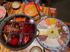 -周小明火锅(黑金冠社区店)