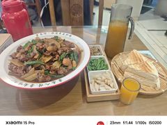 -鲁南仔·滕州炒鸡(经三路店)