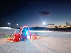 -华彬猛犸滑雪场