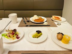 -深圳国际会展中心希尔顿酒店(前海华发冰雪世界店)