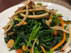 -巴依兄弟西域美食(机场店)