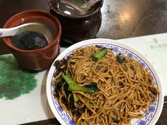 南昌牛肉炒面-龙老五汤店(站前西路店)