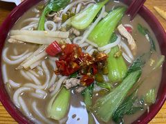 -牛八宝桂林米粉(八里庄店)