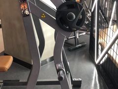 -懒人Club运动健身·运动康复·私教(三迪中心店)