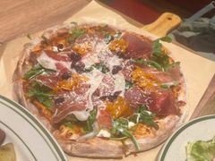 -玛格萝妮比萨屋(四平店)