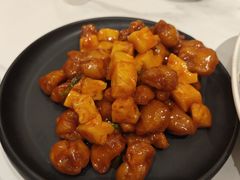 -楚山晓·湖北菜(武汉光谷K11店)