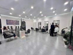 -HAIR HERE造型