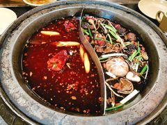 菌汤鸳鸯锅-唇辣号重庆老火锅(亦庄店)