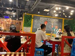 大堂-钢管厂五区小郡肝串串香(党校路店)