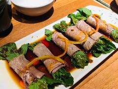 薄荷牛肉卷-云海肴·汽锅鸡·云南菜(高德置地店)
