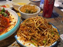 -叁宝烤肉• 西安烧烤(高科新花园店)
