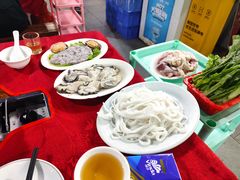 -花苑美食横琴生蚝火锅(拱北粤华路店)