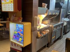 -麦当劳(哈西万达店)
