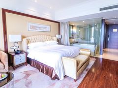 -千岛湖希尔顿休闲艇俱乐部