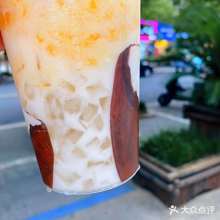 茶百道新品原地封神❗️❗️一秒终结杨枝甘露