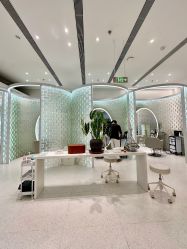 -Meng Lang 梦郎白金店