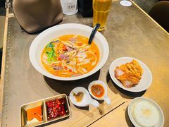 -漆黑觉米粉(三里屯店)