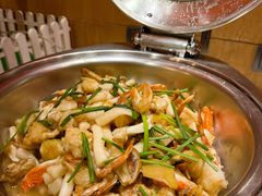 -飨食汇全日制餐厅·昆山皇冠假日酒店(九方店)