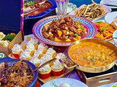 -巴特餐饮6加1音乐餐吧·新疆菜