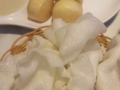 -何师傅美蛙鱼头(汉街店)