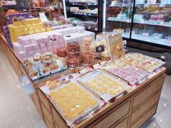 零售区-仟吉·ART FARM主题店(菱角湖万达店)