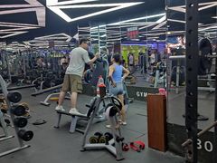 -宝德龙游泳健身