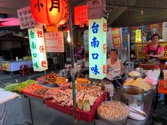-六合夜市