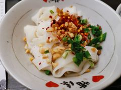 葱油拌粉-盟重烧烤(东瓜山创始店)