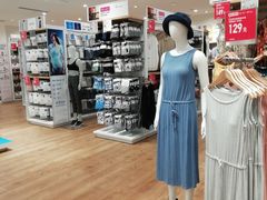 -优衣库(广州恒宝广场店)