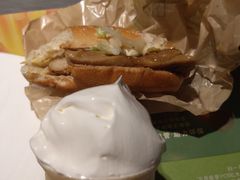 板烧鸡腿堡-麦当劳(杭州东站高铁店)
