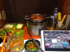 -独食火锅·半米屋台(直营总店)