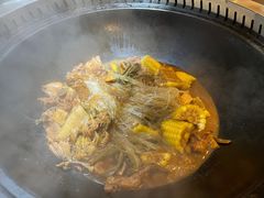 -锅老头海鲜铁锅炖