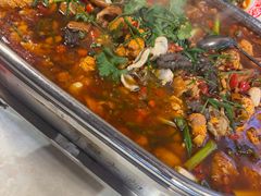 -牟记江湖重庆地标特色菜鱼蛋海鲜羊蝎子(巴南区黑金冠十多年好店)