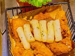 -马路牙子烧烤馄饨酒馆(望京店)