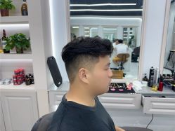 -尤司男士国潮理发馆