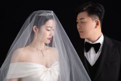 -Mu慕婚纱摄影·超级工作室