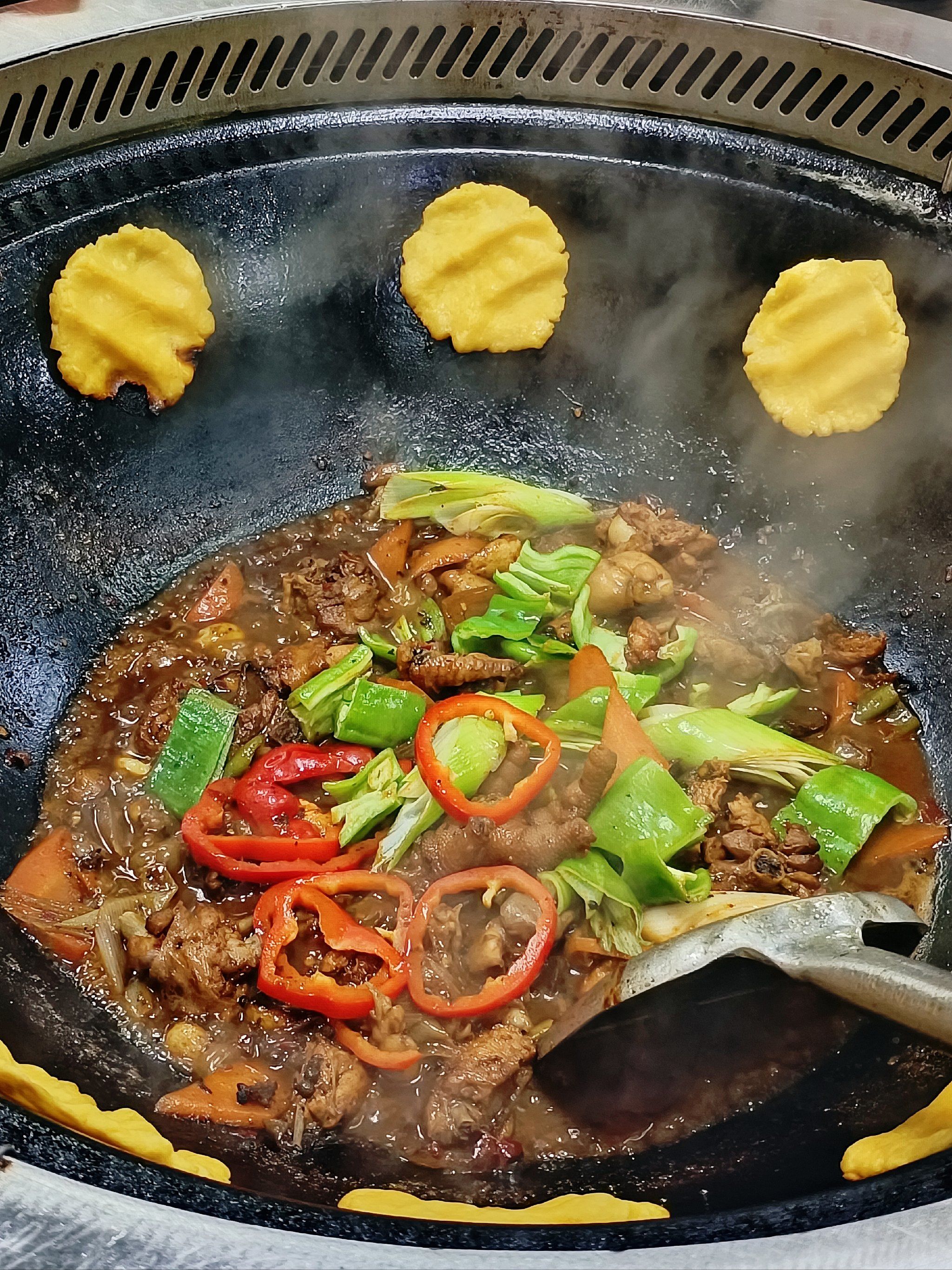 真香!这家的柴火鸡真让人恋恋不忘!