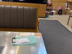 -胡须佬鸡煲四季火锅店(石厦西村直营店)