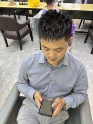 -藤野造型烫发染发