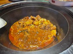 -山河屯铁锅炖·非遗东北菜(南山店)
