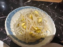 香油拌豆芽-龍二烧肉酒场(九亭店)