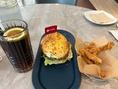 -必胜客餐厅(昆百大泰业城店)