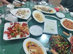 -美味海鲜大排档(明发美食地标店)