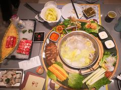 -椰小鸡·琼州糟粕醋·火锅(美兰缤纷城店)