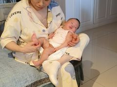 -爱月宝月嫂育儿嫂(太原店)